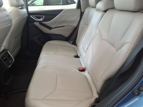 Used 2019 Subaru Forester Premium AWD/4WD image 14