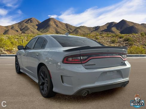Used 2022 Dodge Charger R/T w/ Blacktop Package RWD image 3