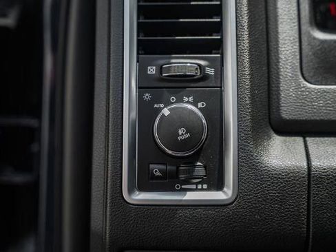 Used 2017 RAM 2500 Big Horn image 39