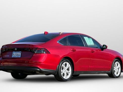 Certified 2023 Honda Accord LX image 5