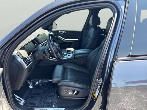Used 2021 BMW X5 M50i w/ Executive Package AWD/4WD image 9