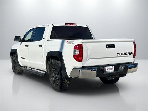 Used 2018 Toyota Tundra SR5 image 7