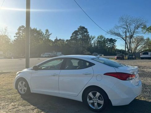 Used 2013 Hyundai Elantra GLS image 6