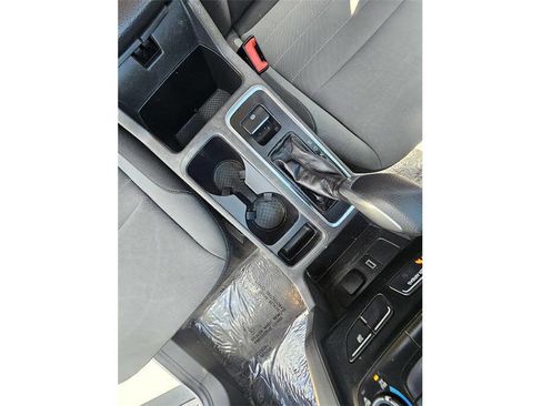 Used 2019 Ford Escape S FWD image 23