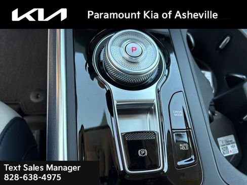 New 2026 Kia Carnival SX image 26