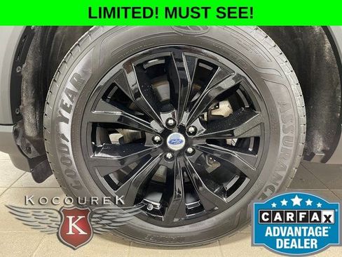 Used 2022 Ford Explorer Limited w/ Class IV Trailer Tow Package AWD/4WD image 7