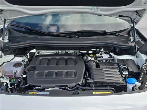 New 2026 Volkswagen Tiguan SE R-Line image 17