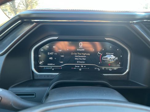 Used 2023 GMC Sierra 1500 AT4 w/ AT4 Premium Package image 21