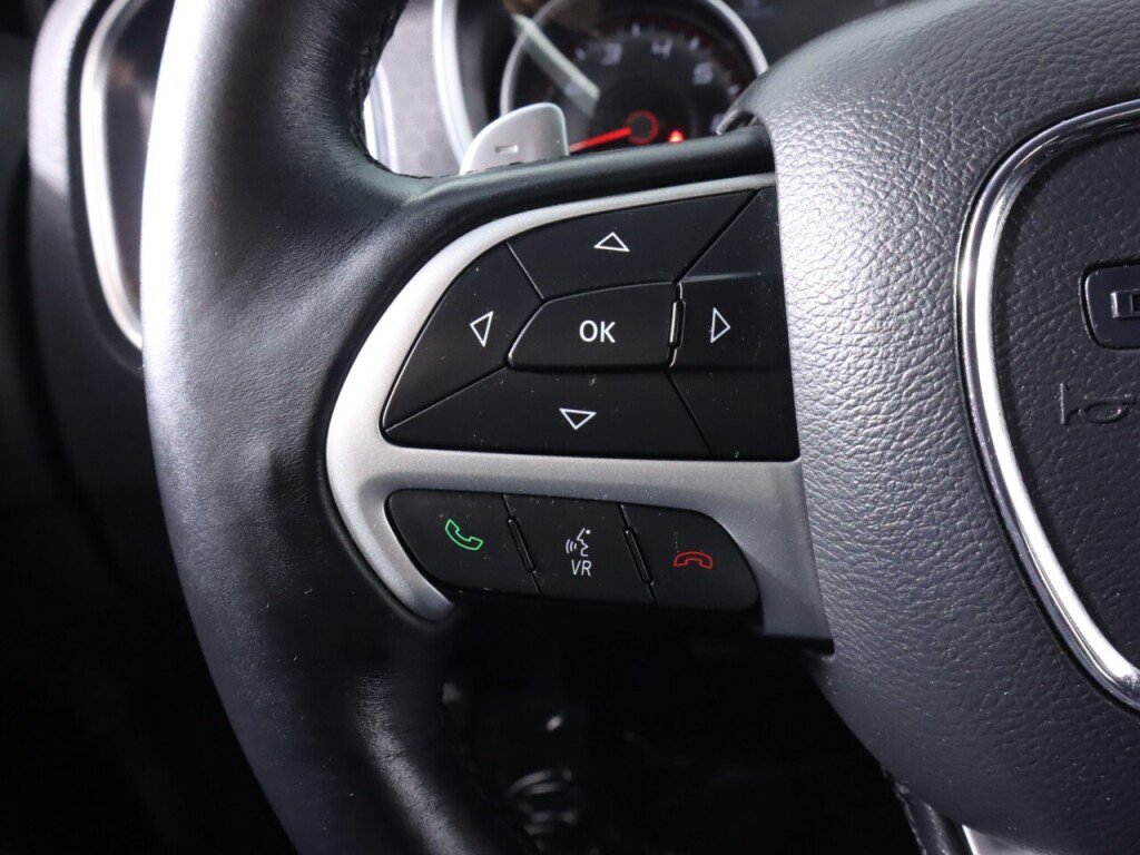 Used 2015 Dodge Charger R/T RWD image 12