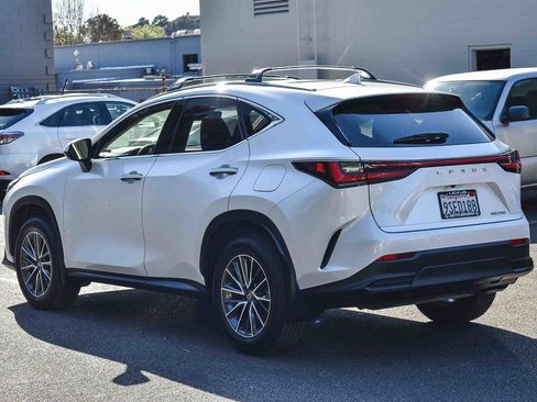 Used 2025 Lexus NX 250 250 image 4