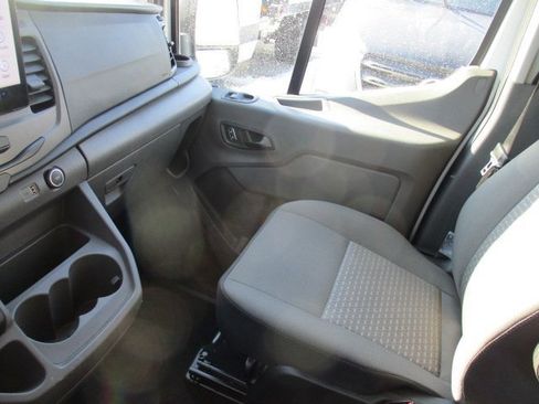 Used 2022 Ford Transit 350 XLT image 19