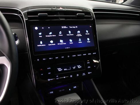 Used 2022 Hyundai Santa Cruz Limited w/ Cargo Package AWD/4WD image 18