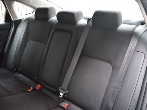 Used 2022 Honda Civic EX image 29