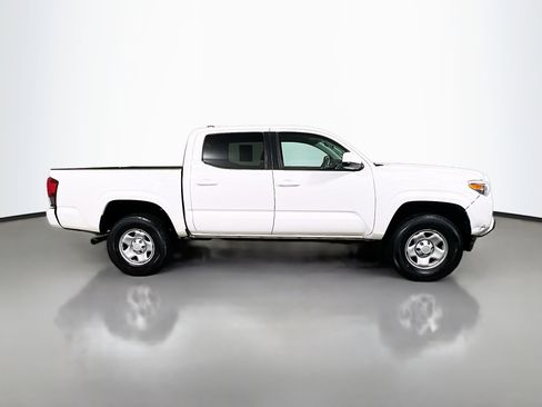 Used 2019 Toyota Tacoma SR w/ SR Convenience Package RWD image 3