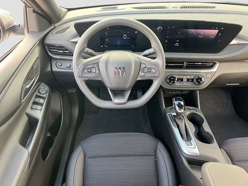 New 2026 Buick Envista Preferred image 16