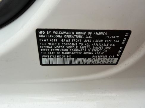 Used 2014 Volkswagen Passat 1.8T SE FWD image 25