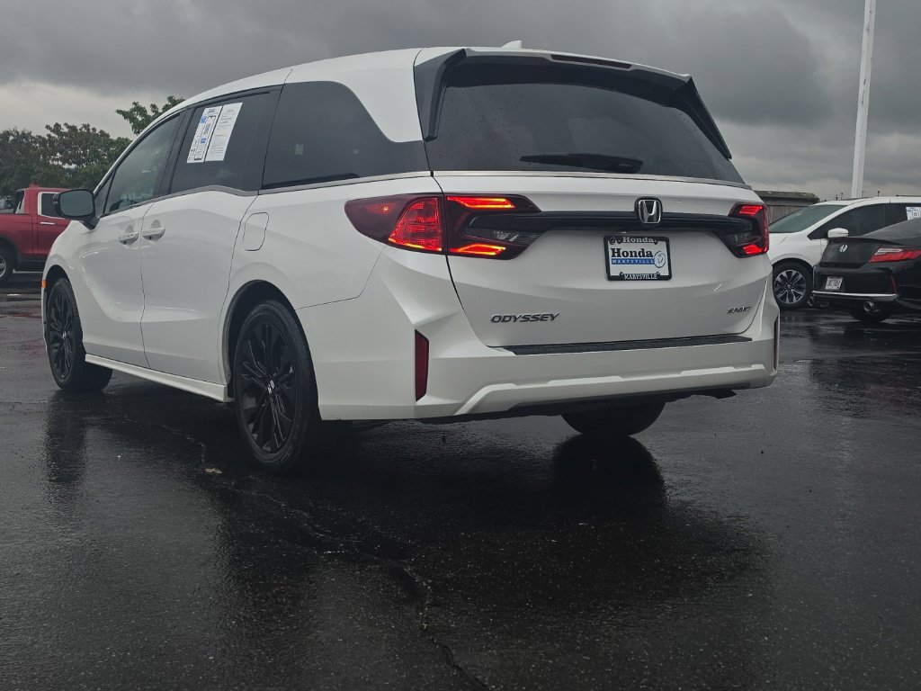 Used 2025 Honda Odyssey Sport-L image 5