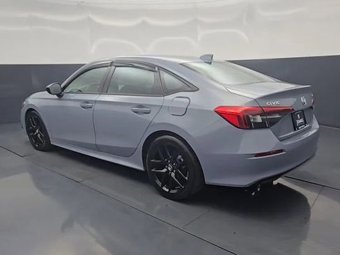 Used 2024 Honda Civic Sport image 5