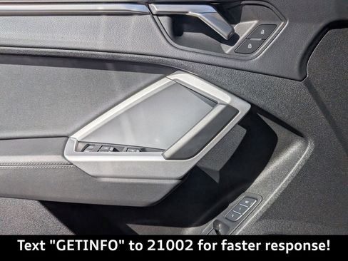 Certified 2024 Audi Q3 2.0T Premium w/ Convenience Package image 28