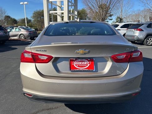 Used 2025 Chevrolet Malibu LT image 6