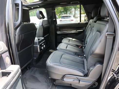 Used 2020 Ford Expedition Max Limited AWD/4WD image 23
