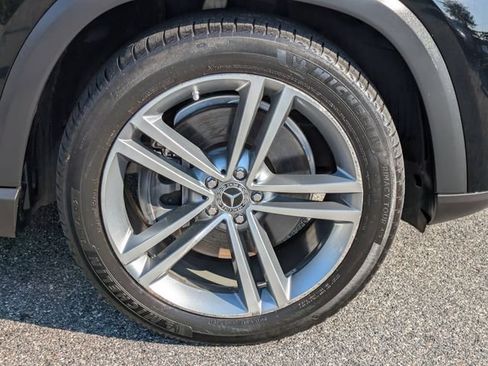 Used 2020 Mercedes-Benz GLE 450 4MATIC image 11