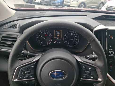 Certified 2025 Subaru Ascent Limited AWD/4WD image 17
