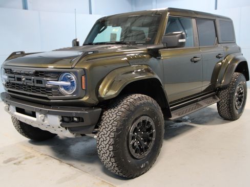 New 2026 Ford Bronco Raptor w/ Interior Carbon Fiber Pack AWD/4WD image 27