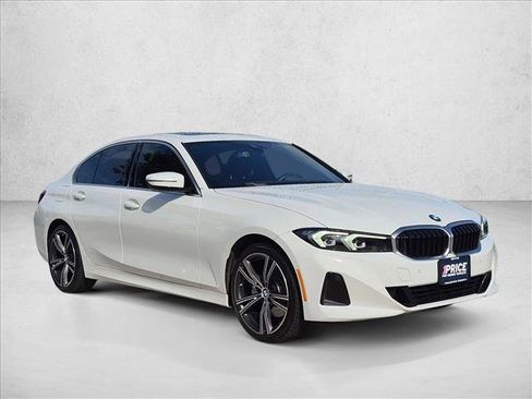 Certified 2024 BMW 330i Sedan w/ Convenience Package RWD image 3