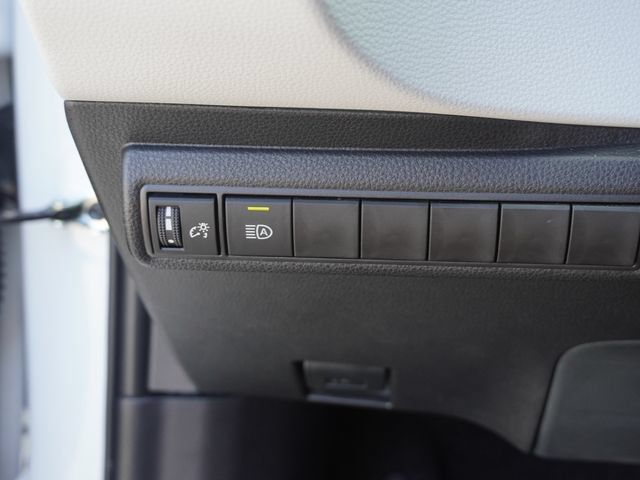 Used 2026 Toyota Corolla SE FWD image 20