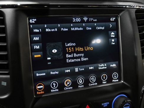 Used 2018 Jeep Grand Cherokee Altitude AWD/4WD image 26