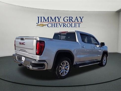 Used 2021 GMC Sierra 1500 SLT w/ SLT Premium Package image 3