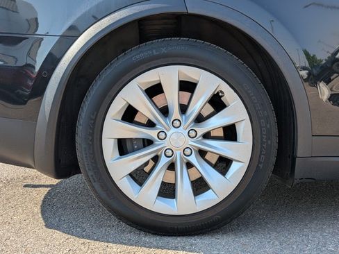 Used 2018 Tesla Model X 100D AWD/4WD image 22