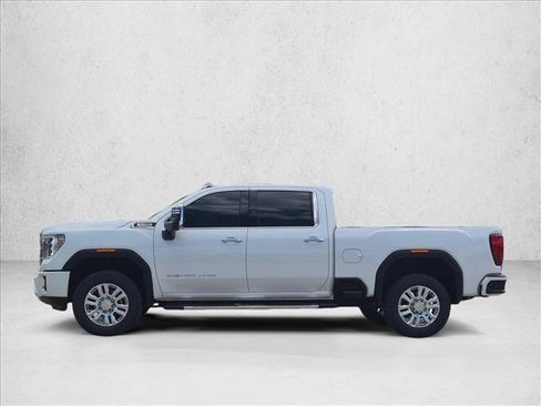 Used 2022 GMC Sierra 2500 Denali AWD/4WD image 8