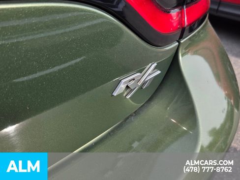 Used 2019 Dodge Charger R/T RWD image 11