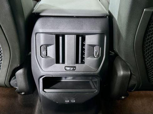 Used 2025 BMW X3 xDrive30i w/ Premium Package image 24