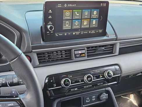 Used 2025 Honda Pilot EX-L image 14