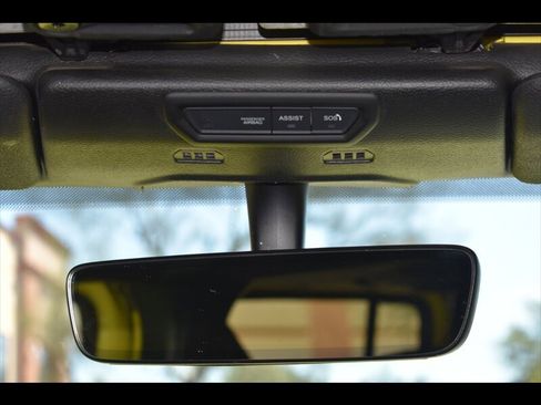 Used 2023 Jeep Wrangler Sahara w/ Cold Weather Group image 35