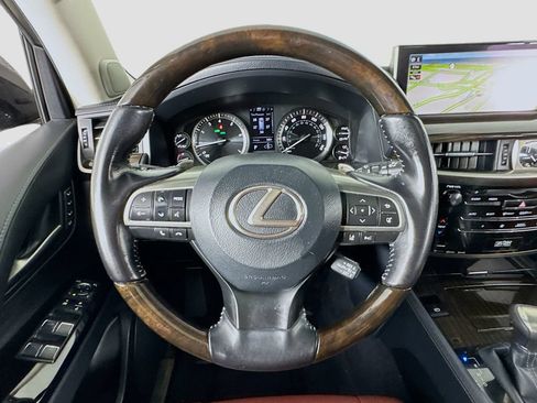 Used 2018 Lexus LX 570 4WD w/ Luxury Package image 24