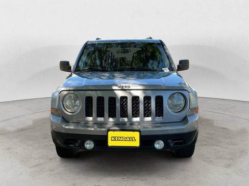 Used 2014 Jeep Patriot Sport w/ Power Value Group AWD/4WD image 2