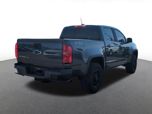 Used 2017 Chevrolet Colorado Z71 AWD/4WD image 6