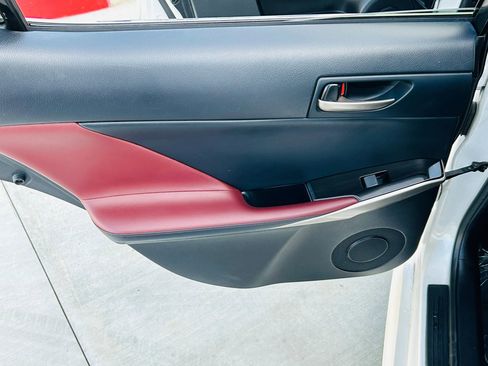 Used 2017 Lexus IS 200t w/ Navigation System Package image 32