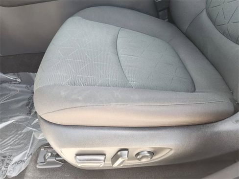 Used 2023 Toyota RAV4 XLE image 24