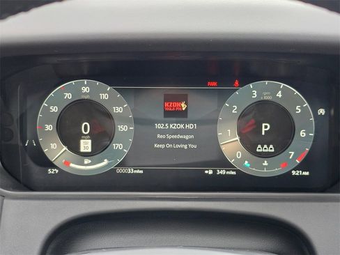 New 2026 Land Rover Range Rover Velar Dynamic SE image 12