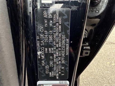 Used 2025 Kia K4 EX image 29
