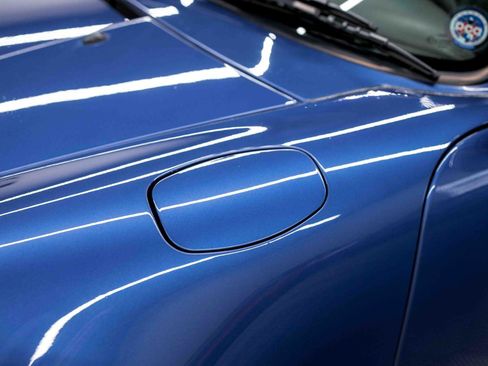 Used 1997 Porsche 911 Carrera RWD image 28