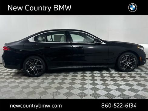 New 2026 BMW 540i xDrive w/ Executive Package image 8