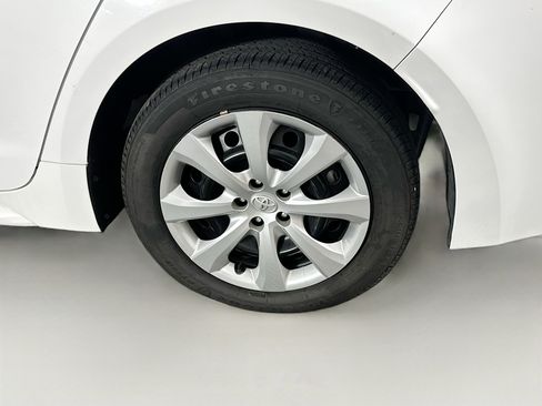 Used 2024 Toyota Corolla LE image 11