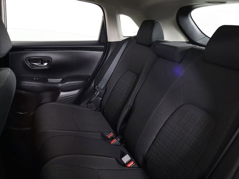 Used 2025 Honda HR-V LX image 29