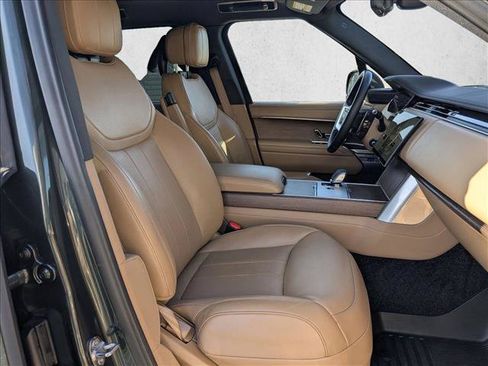 Certified 2025 Land Rover Range Rover SE AWD/4WD image 22